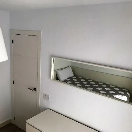 Apartment Sweethomeadeje *
