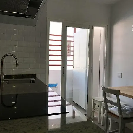 Apartment Sweethomeadeje *