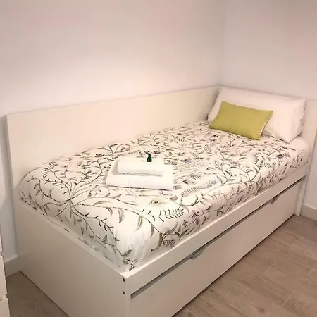 Apartment Sweethomeadeje *